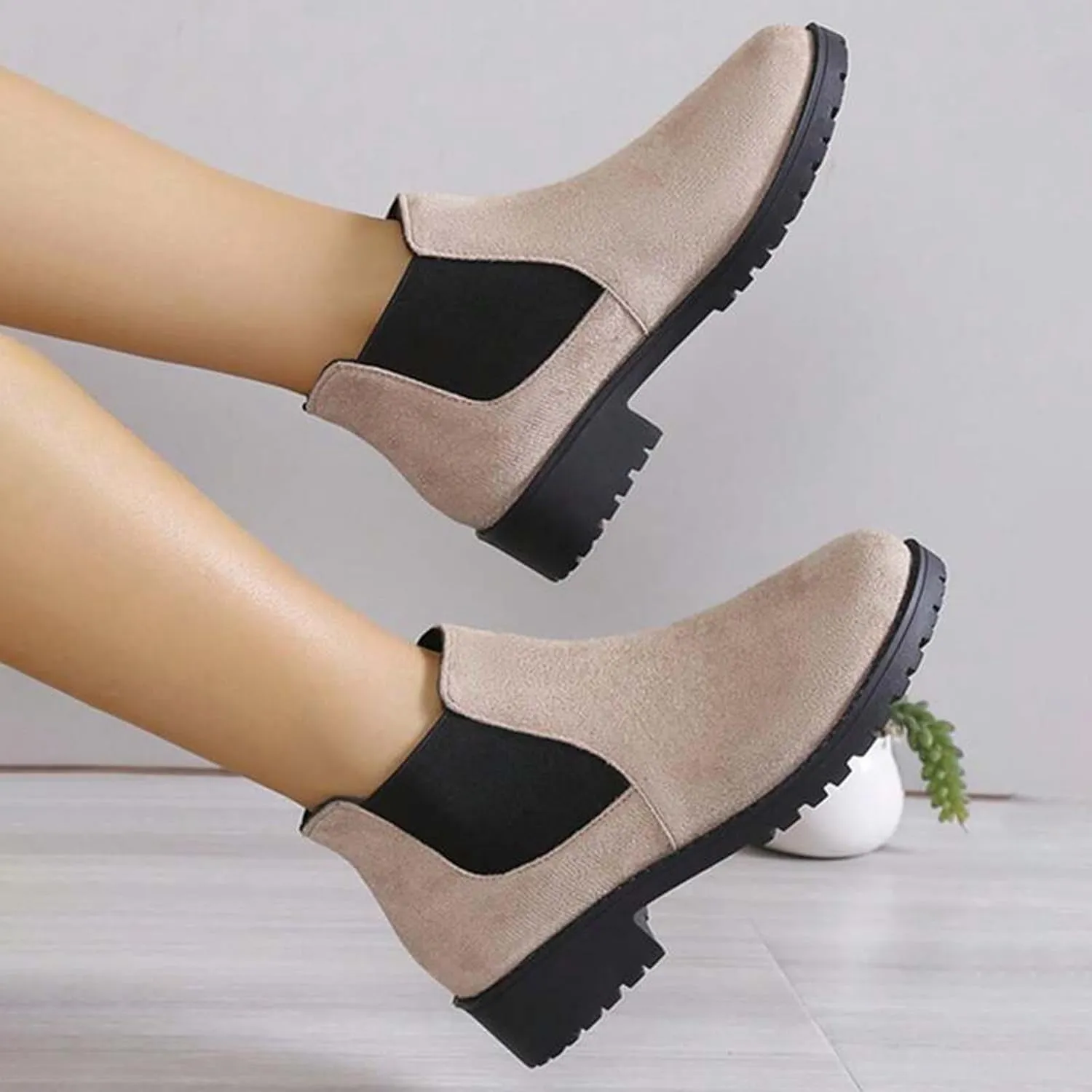 Autumn Winter Women Ankle Boots Suede Low Heels Boots Flock Elastic Sleeve Low Heels Round Toe Ankle Boots Fashion