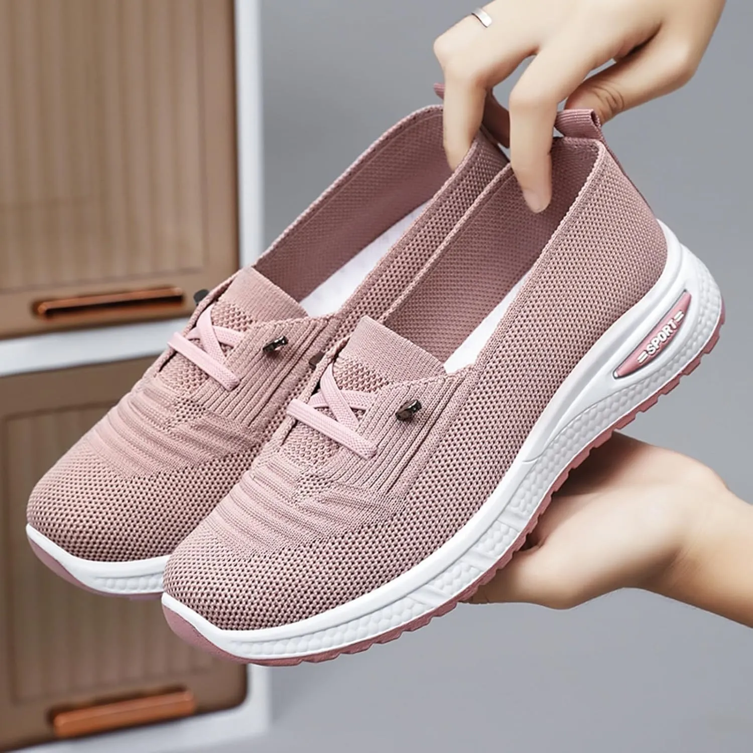 Orthopedic Walking Shoes for Women, Women Breathable Mesh Orthopedic Sneakers Slip On Nurse Shoes Arch Support Lightweight Non Slip Work Shoe