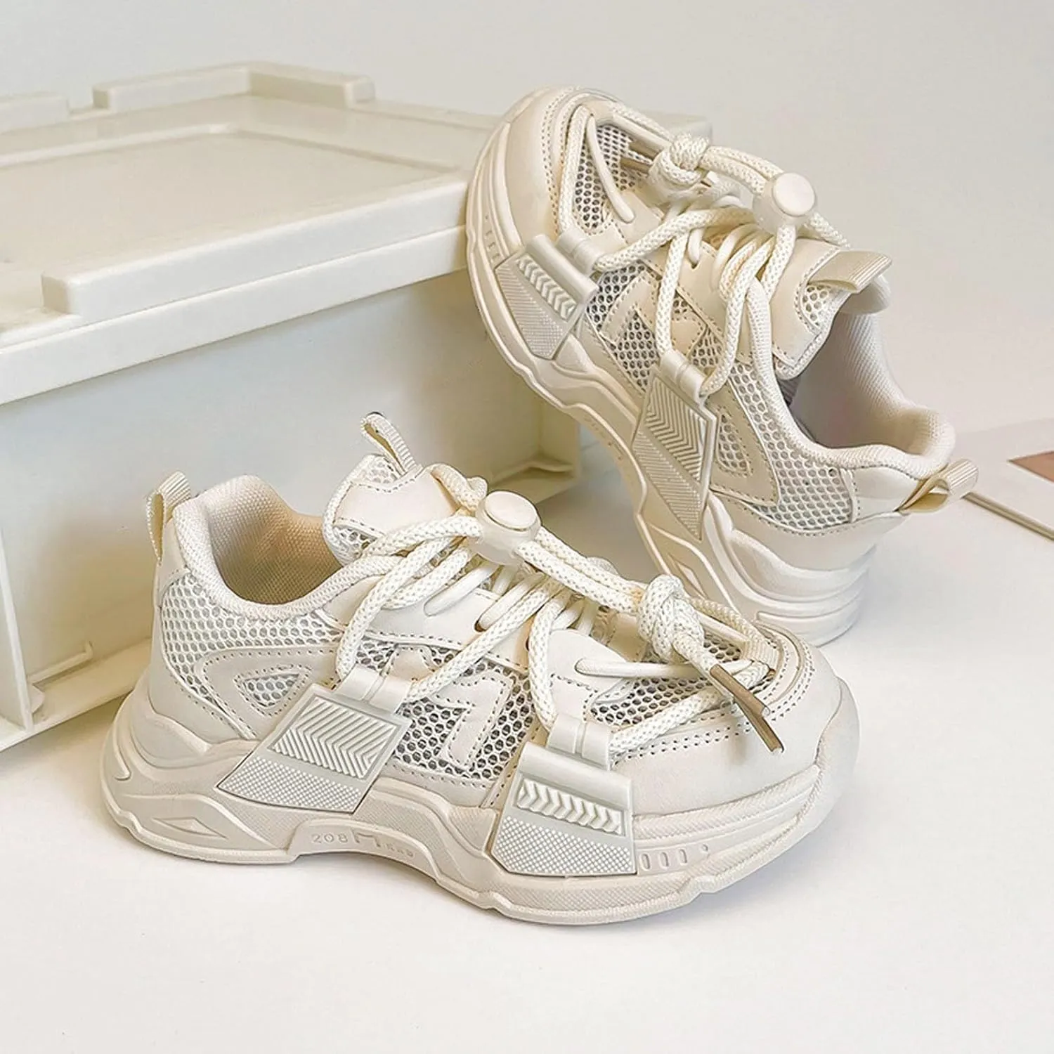 Spring and Summer New Mesh Breathable Lightweight Anti Slip Children's Fashion Casual Shoes for Big Kids Size 12
